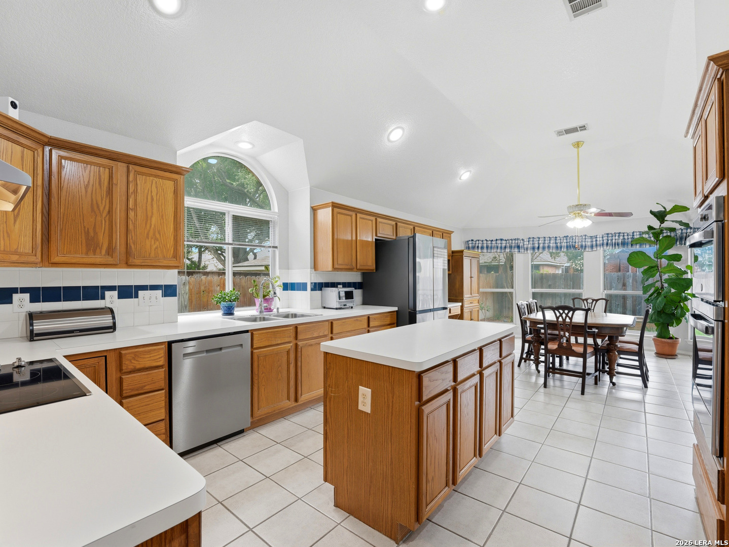 5207 Casbury San Antonio TX 78249