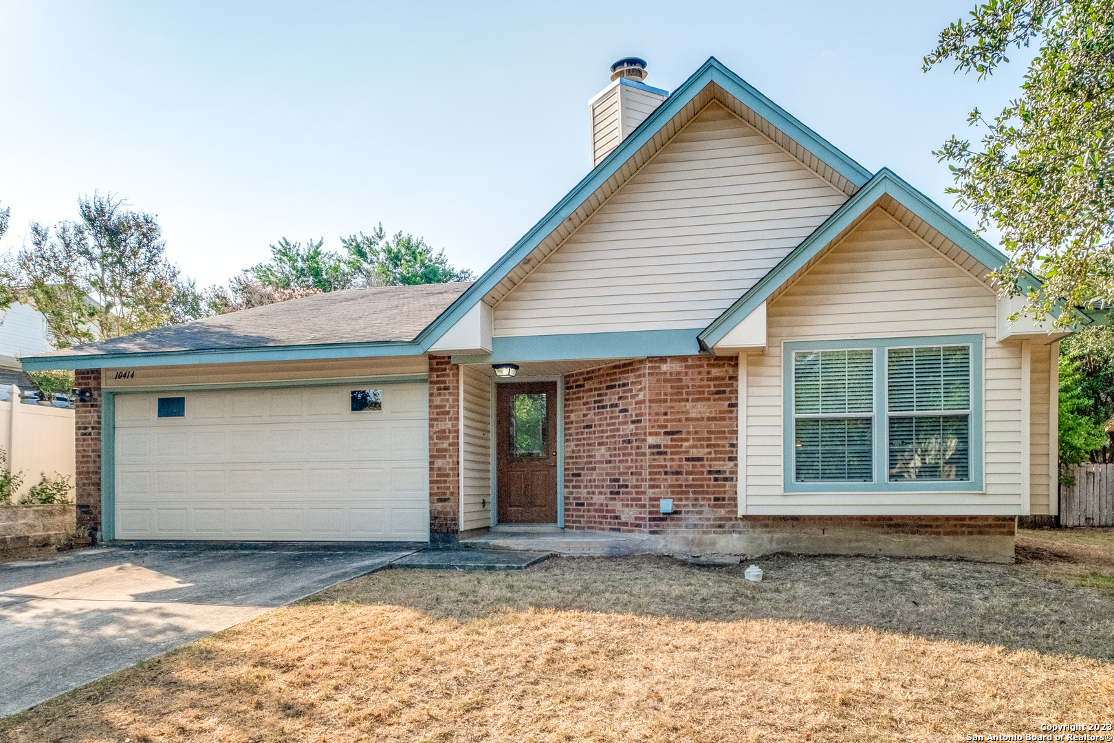 10414 Country Bluff San Antonio TX 78240