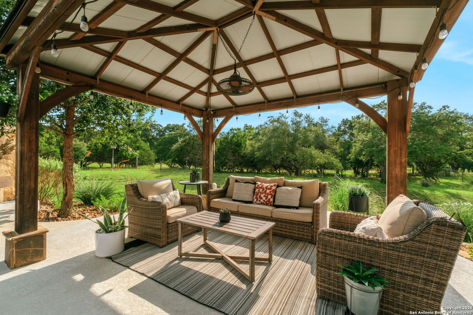 157 Fair Springs Boerne TX 78006