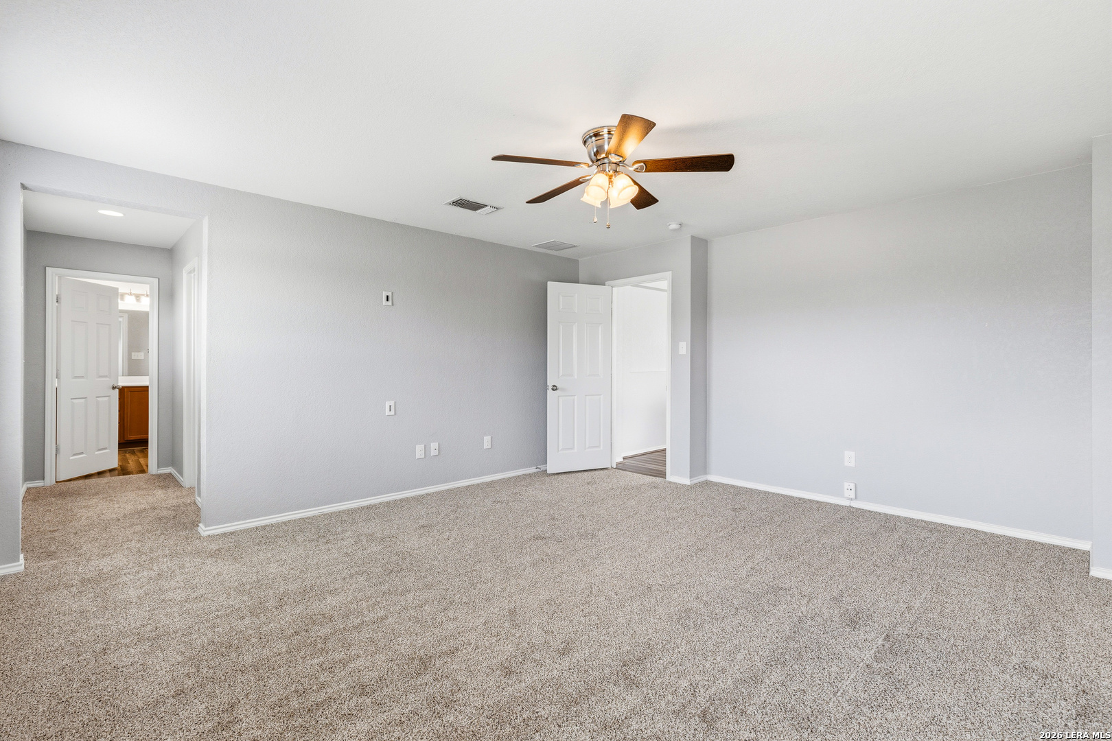 5705 Columbia Cibolo TX 78108