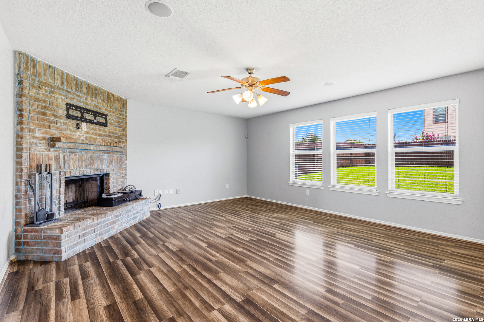 5705 Columbia Cibolo TX 78108