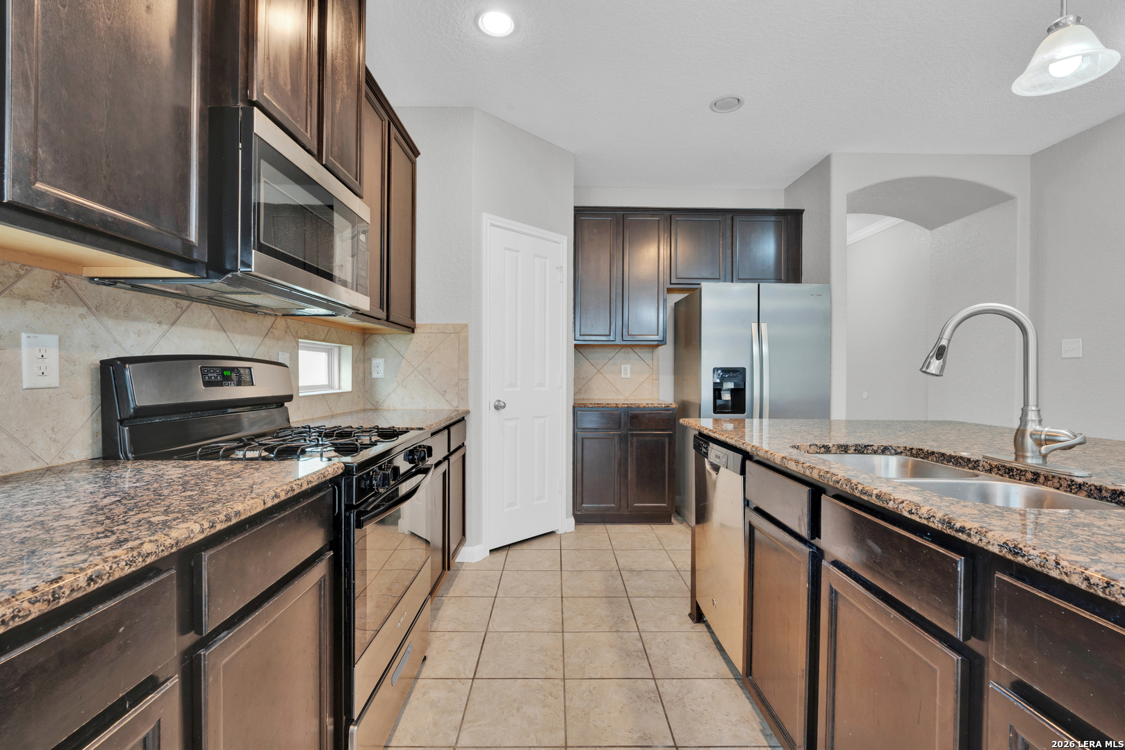 8427 Cedar Meadows San Antonio TX 78254