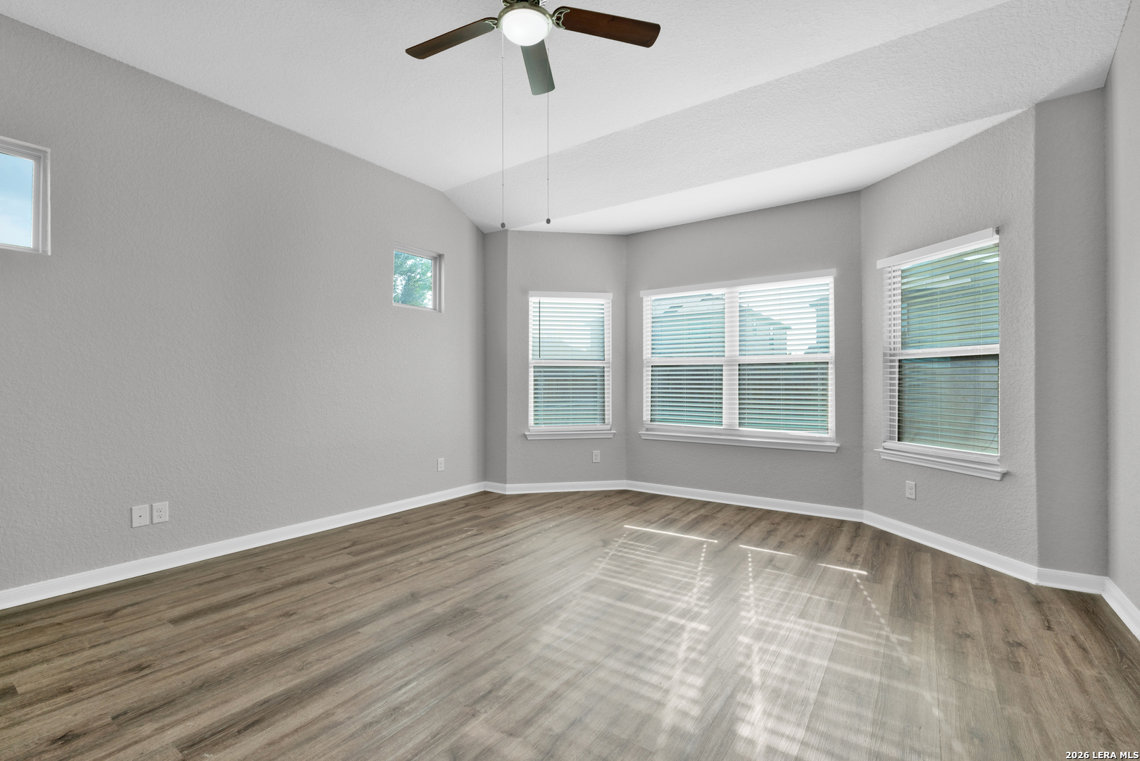 8427 Cedar Meadows San Antonio TX 78254