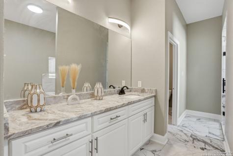 7802 Clearwater Boulevard Selma TX 78154