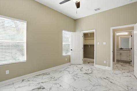 7802 Clearwater Boulevard Selma TX 78154