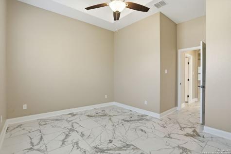 7802 Clearwater Boulevard Selma TX 78154