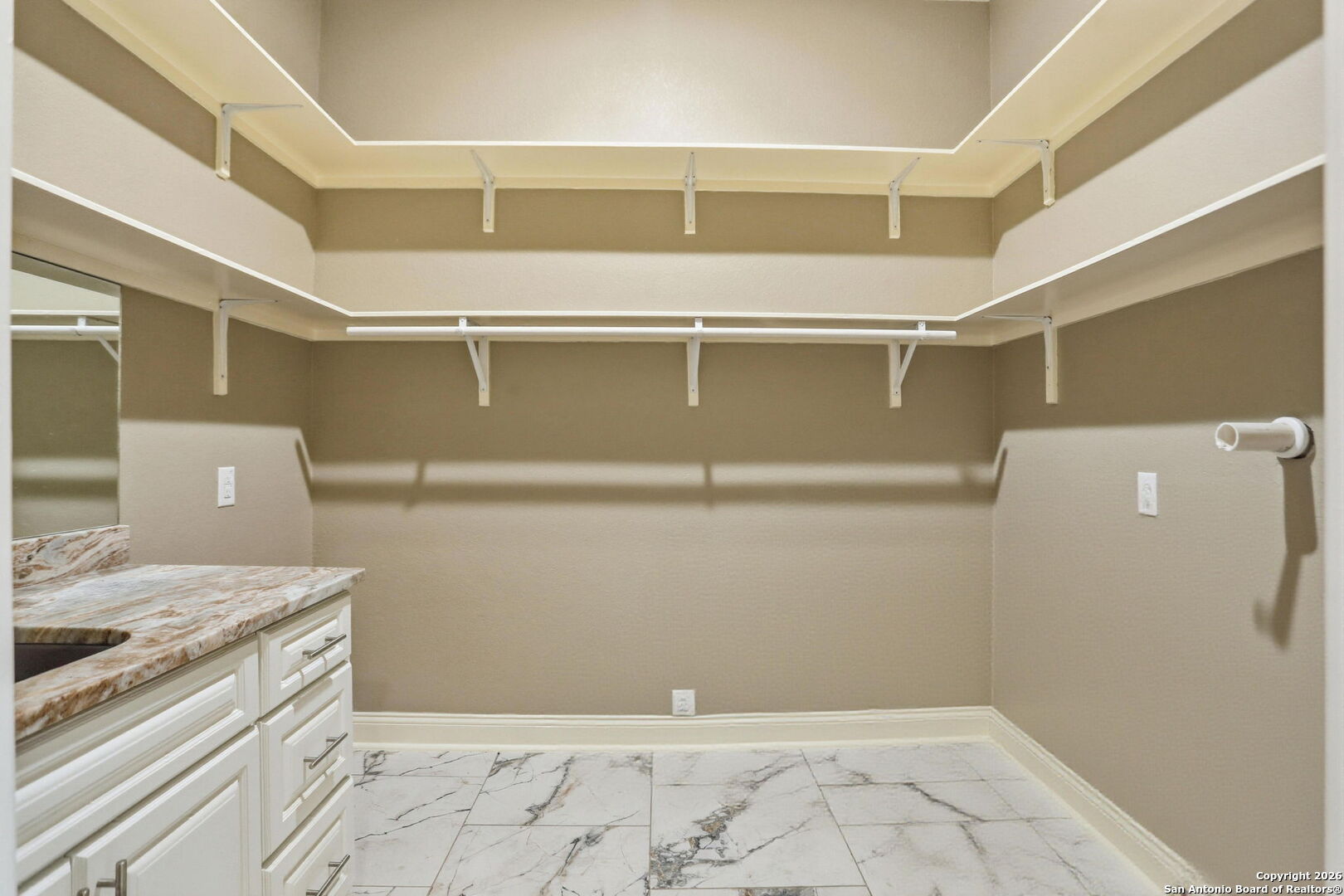 7802 Clearwater Boulevard Selma TX 78154