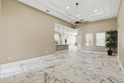 7802 Clearwater Boulevard Selma TX 78154