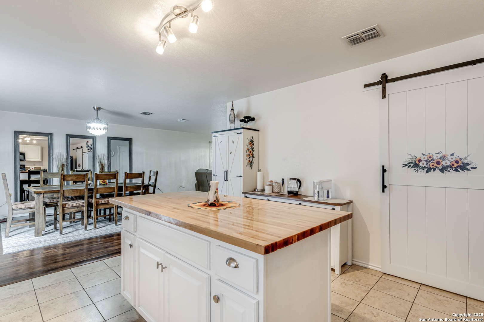 6018 Plumbago Place San Antonio TX 78218