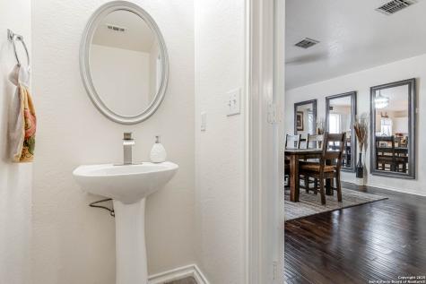 6018 Plumbago Place San Antonio TX 78218