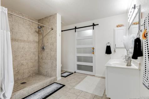 6018 Plumbago Place San Antonio TX 78218