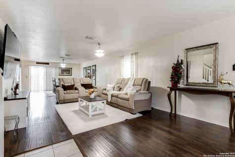 6018 Plumbago Place San Antonio TX 78218