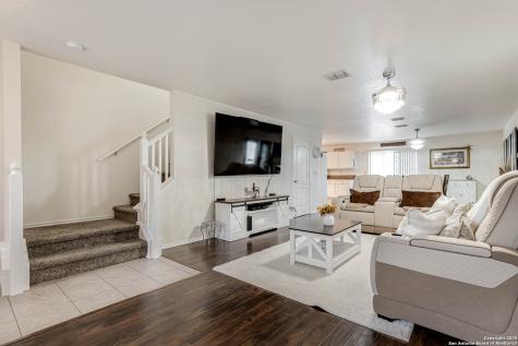 6018 Plumbago Place San Antonio TX 78218
