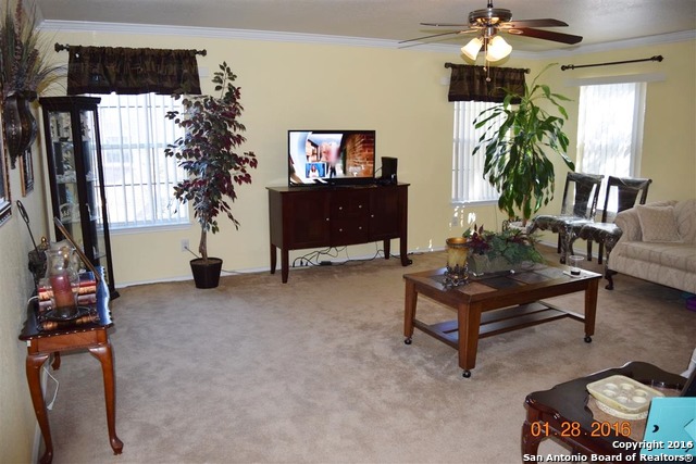 1302 Sun Garden San Antonio TX 78245