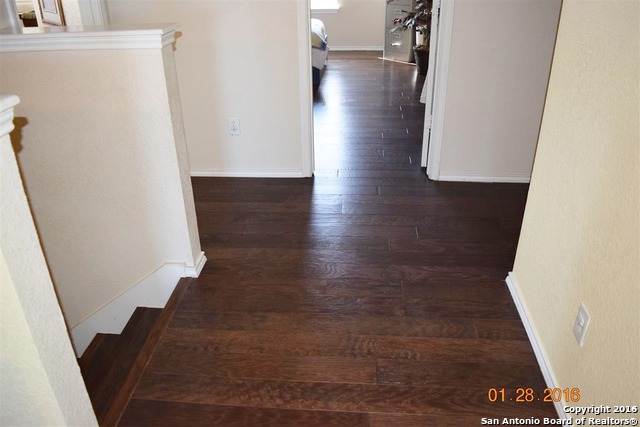 1302 Sun Garden San Antonio TX 78245