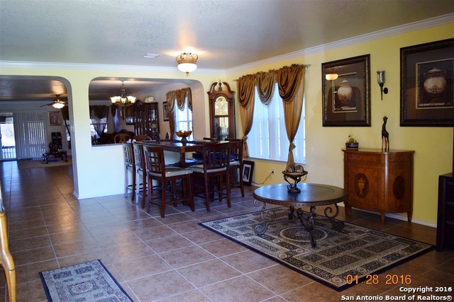 1302 Sun Garden San Antonio TX 78245