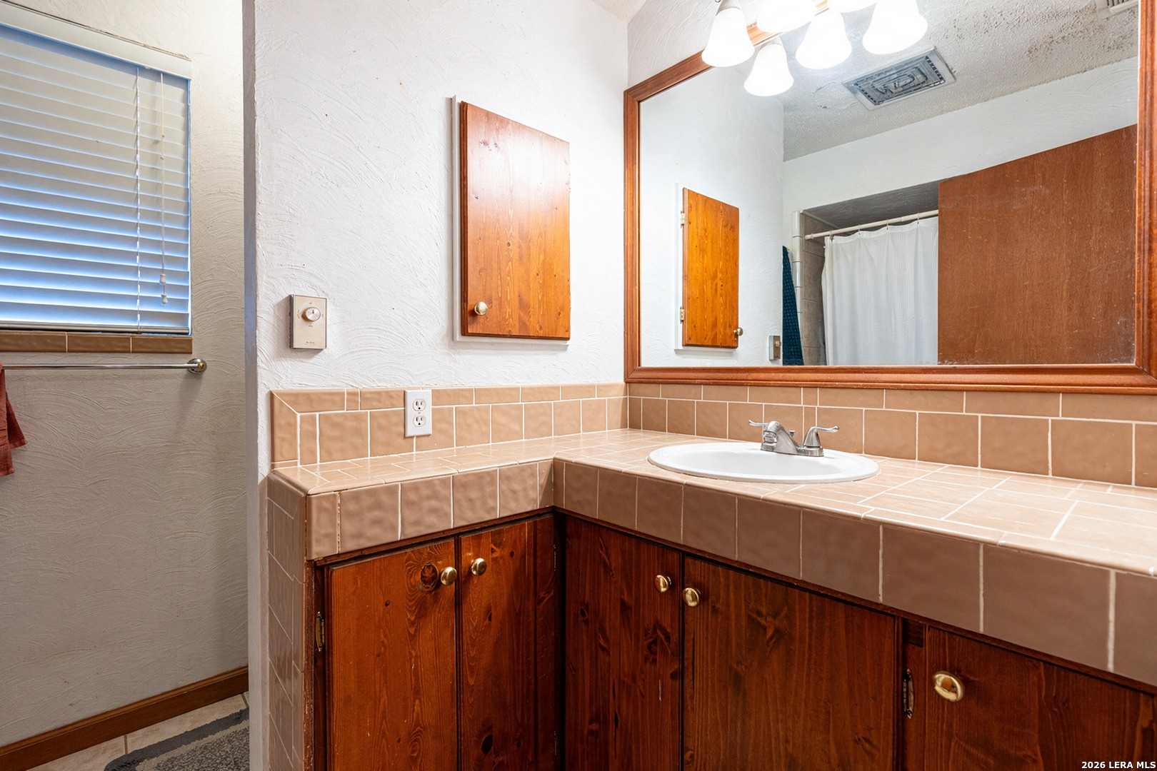 2114 Terminal Loop Road Mcqueeney TX 78123