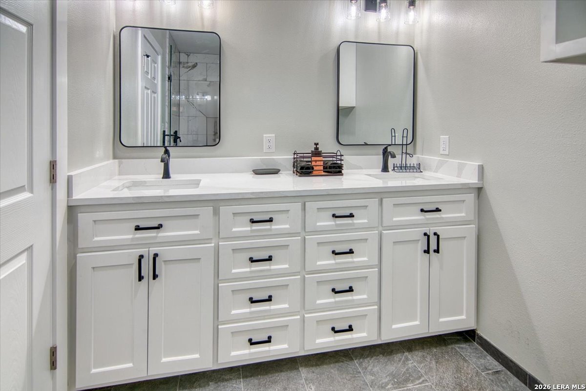 207 N Fourth Harper TX 78624