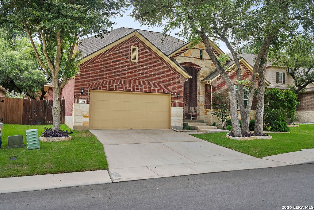 11304 Massive Mount Helotes TX 78023