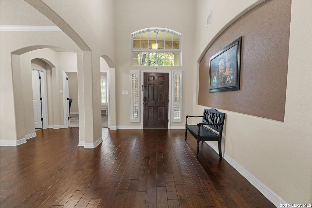 11304 Massive Mount Helotes TX 78023