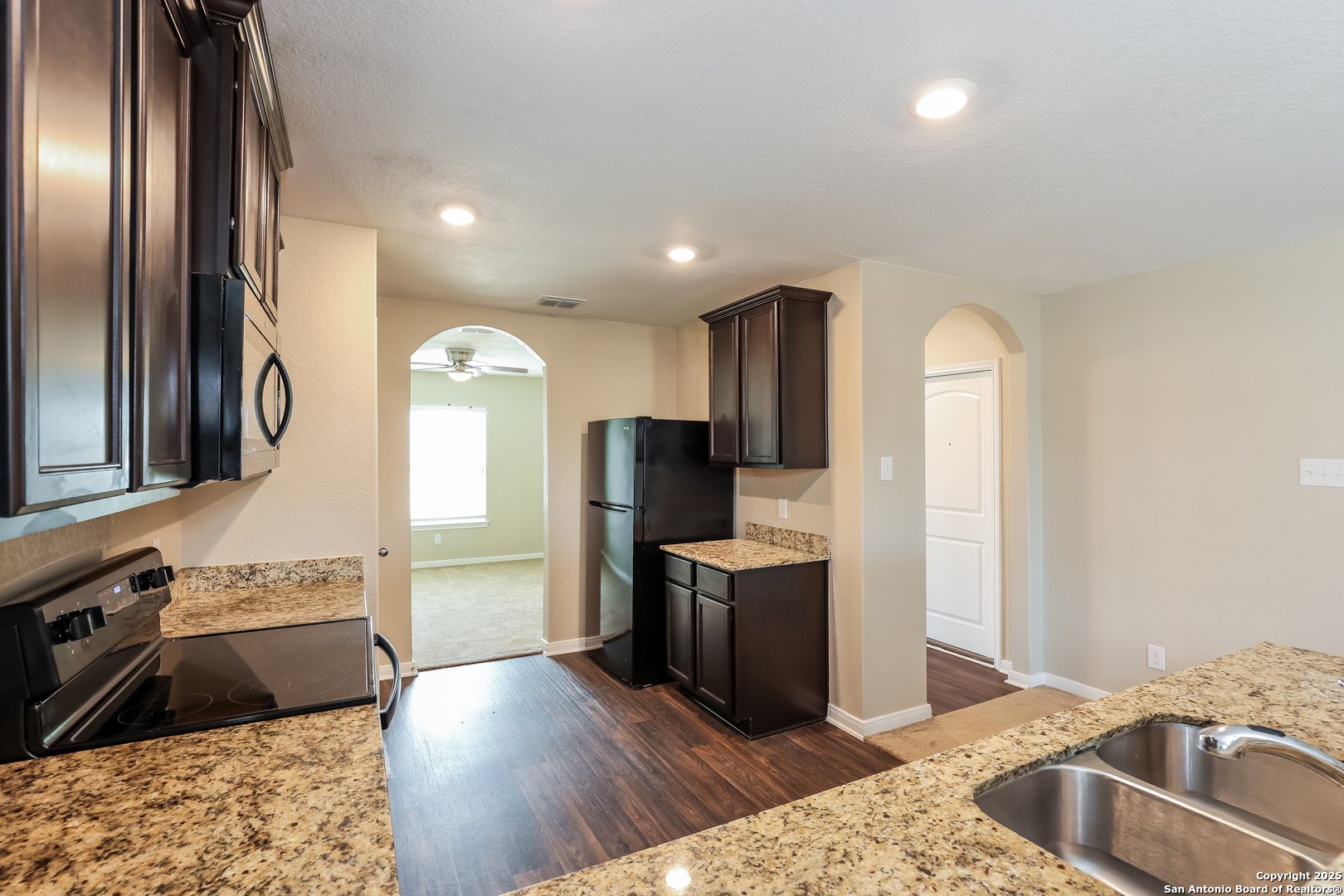 3215 Rosalind Way San Antonio TX 78222