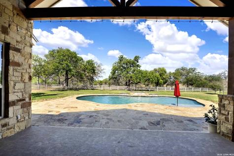 1224 Fm 3432 La Vernia TX 78101