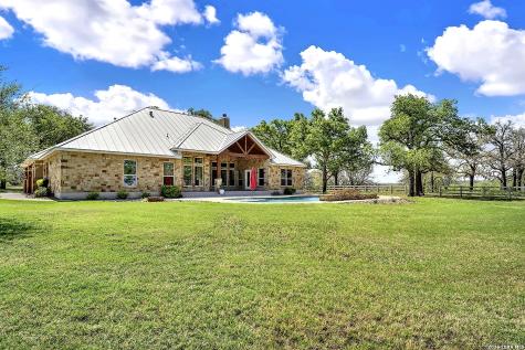 1224 Fm 3432 La Vernia TX 78101