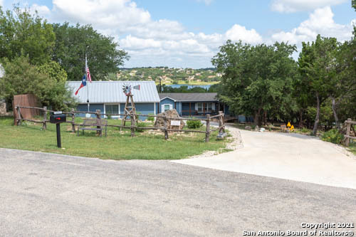 1312 Skylark Drive Canyon Lake TX 78133