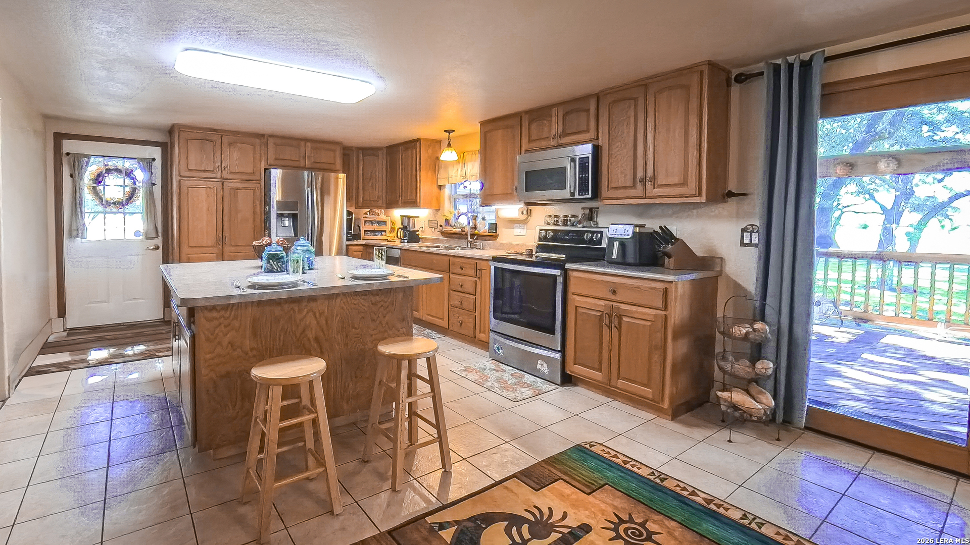 857 Madrona Pipe Creek TX 78063
