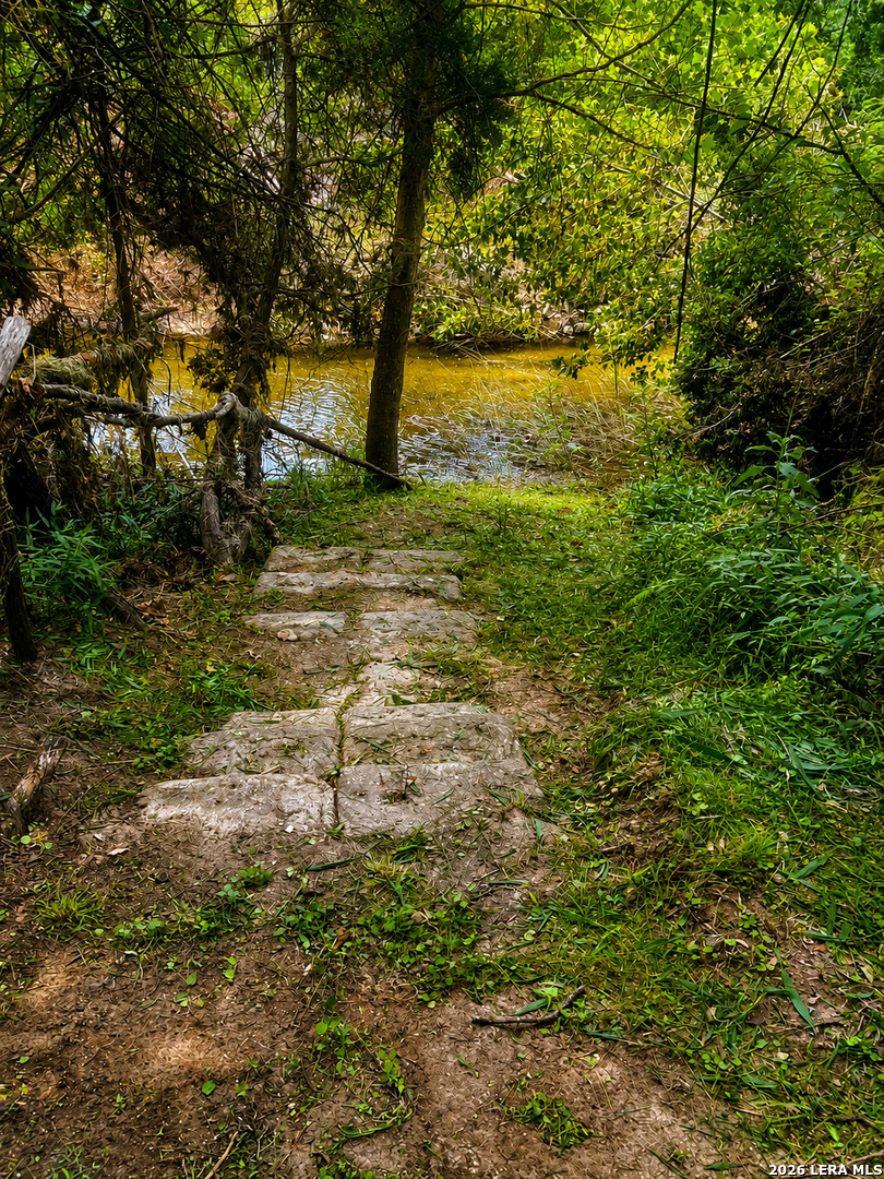 857 Madrona Pipe Creek TX 78063