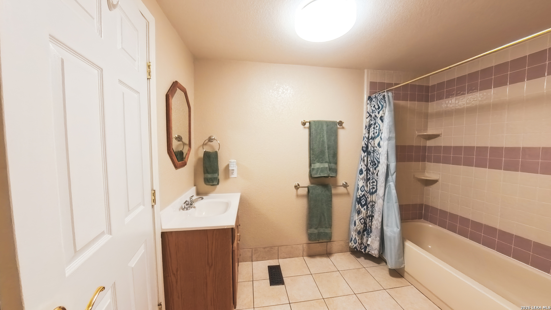 857 Madrona Pipe Creek TX 78063