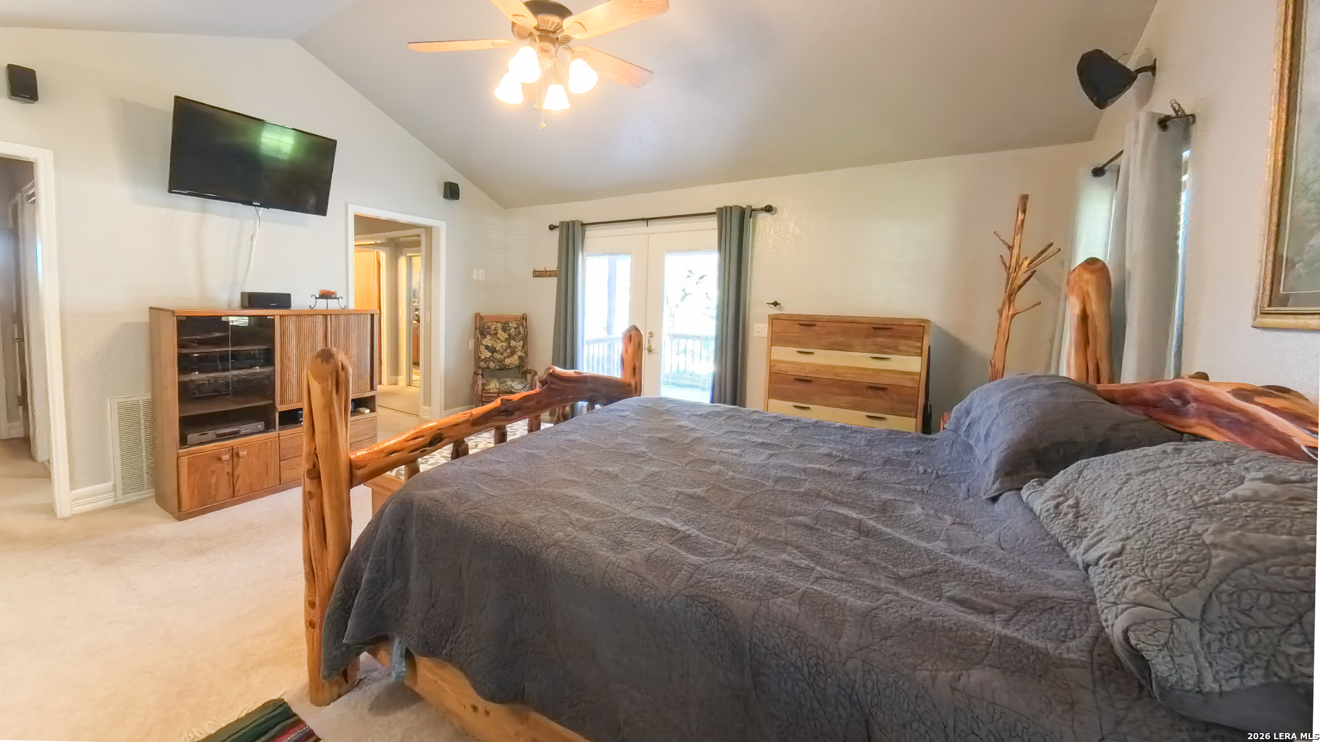 857 Madrona Pipe Creek TX 78063