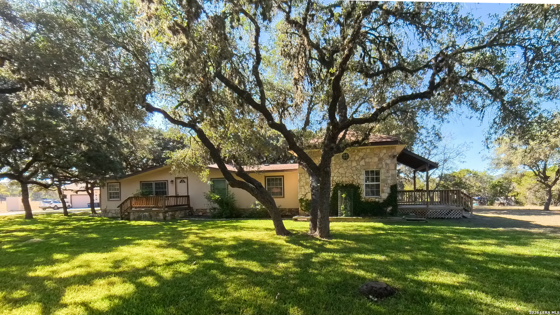 857 Madrona Pipe Creek TX 78063