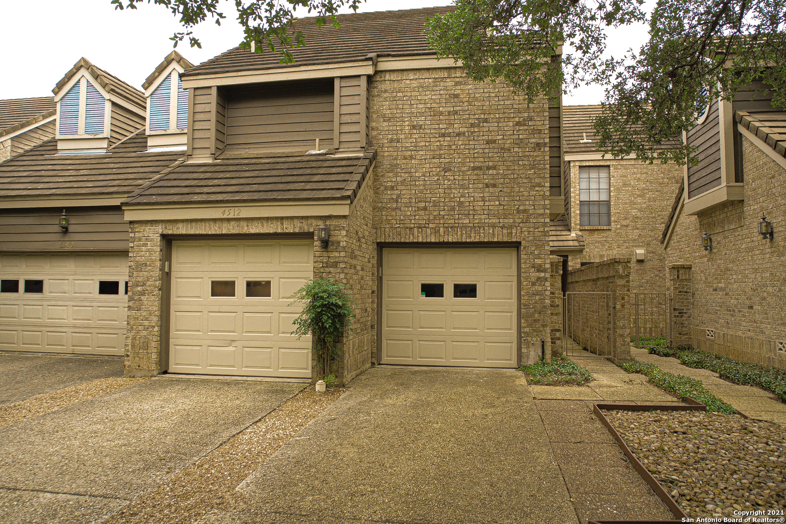 4512 Smokey Wood Lane San Antonio TX 78249