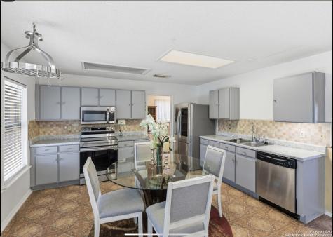6107 Ferrysage Drive San Antonio TX 78244