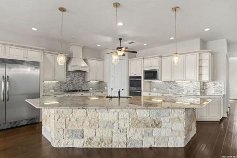 9703 Ivory Canyon San Antonio TX 78255