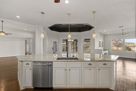9703 Ivory Canyon San Antonio TX 78255