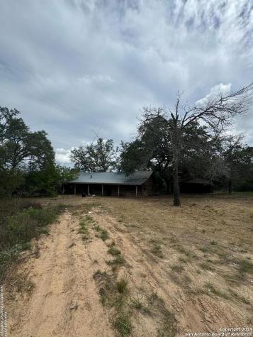 110 Rio Grande Lane Poteet TX 78065