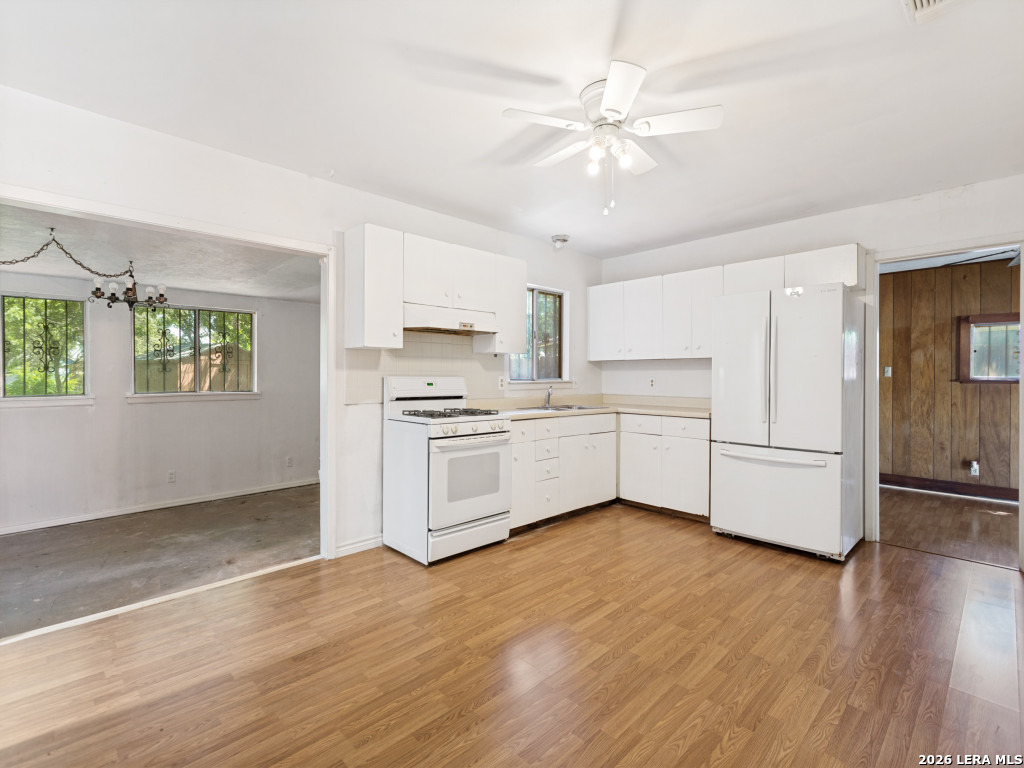 6022 Redbrook Drive San Antonio TX 78242