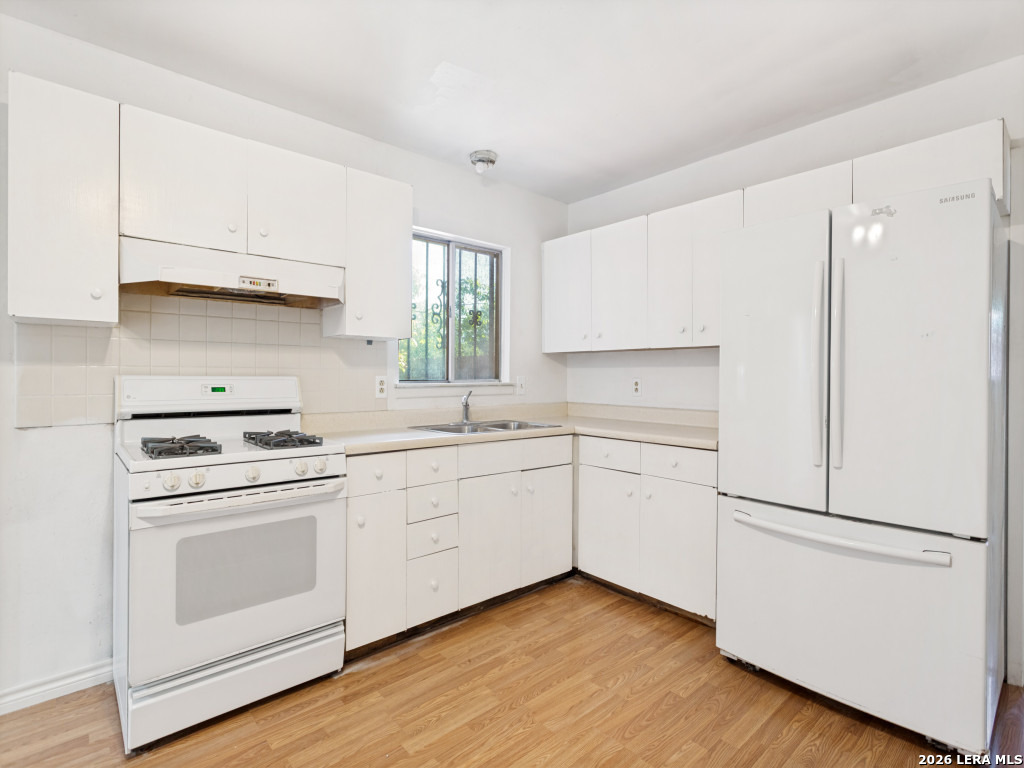 6022 Redbrook Drive San Antonio TX 78242