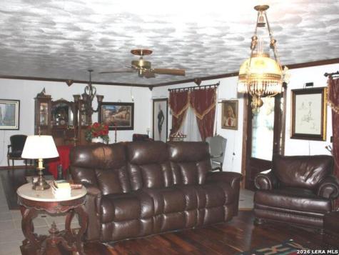 177 Schirmer Road Woodsboro TX 78393