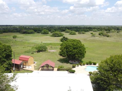177 Schirmer Road Woodsboro TX 78393