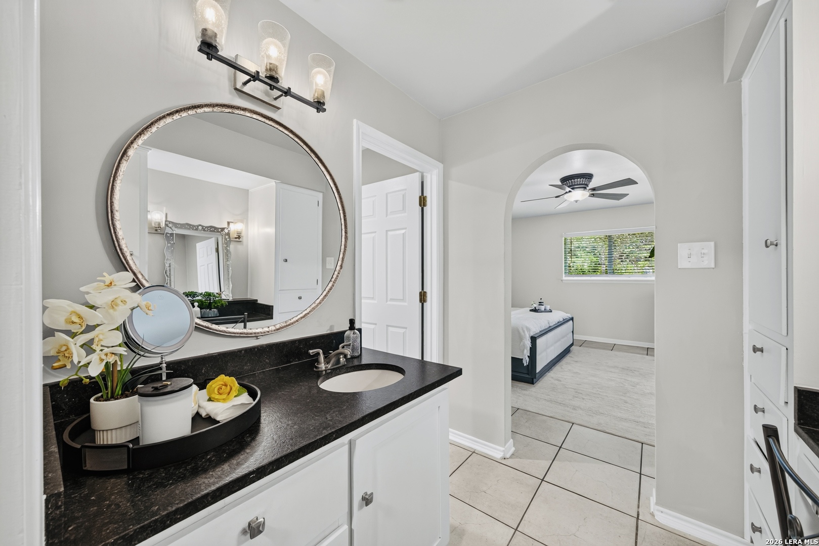 109 Honey Bee Lane Shavano Park TX 78231