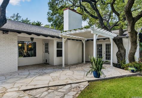 109 Honey Bee Lane Shavano Park TX 78231
