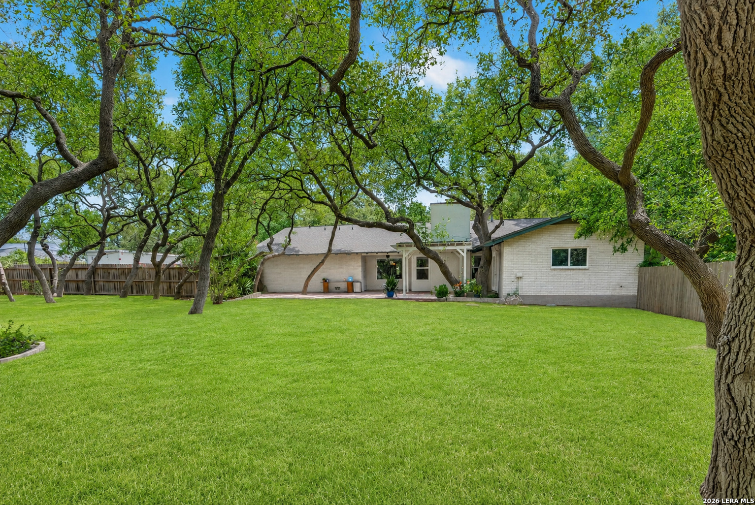 109 Honey Bee Lane Shavano Park TX 78231