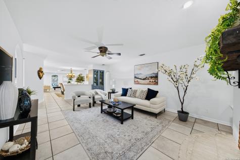 109 Honey Bee Lane Shavano Park TX 78231