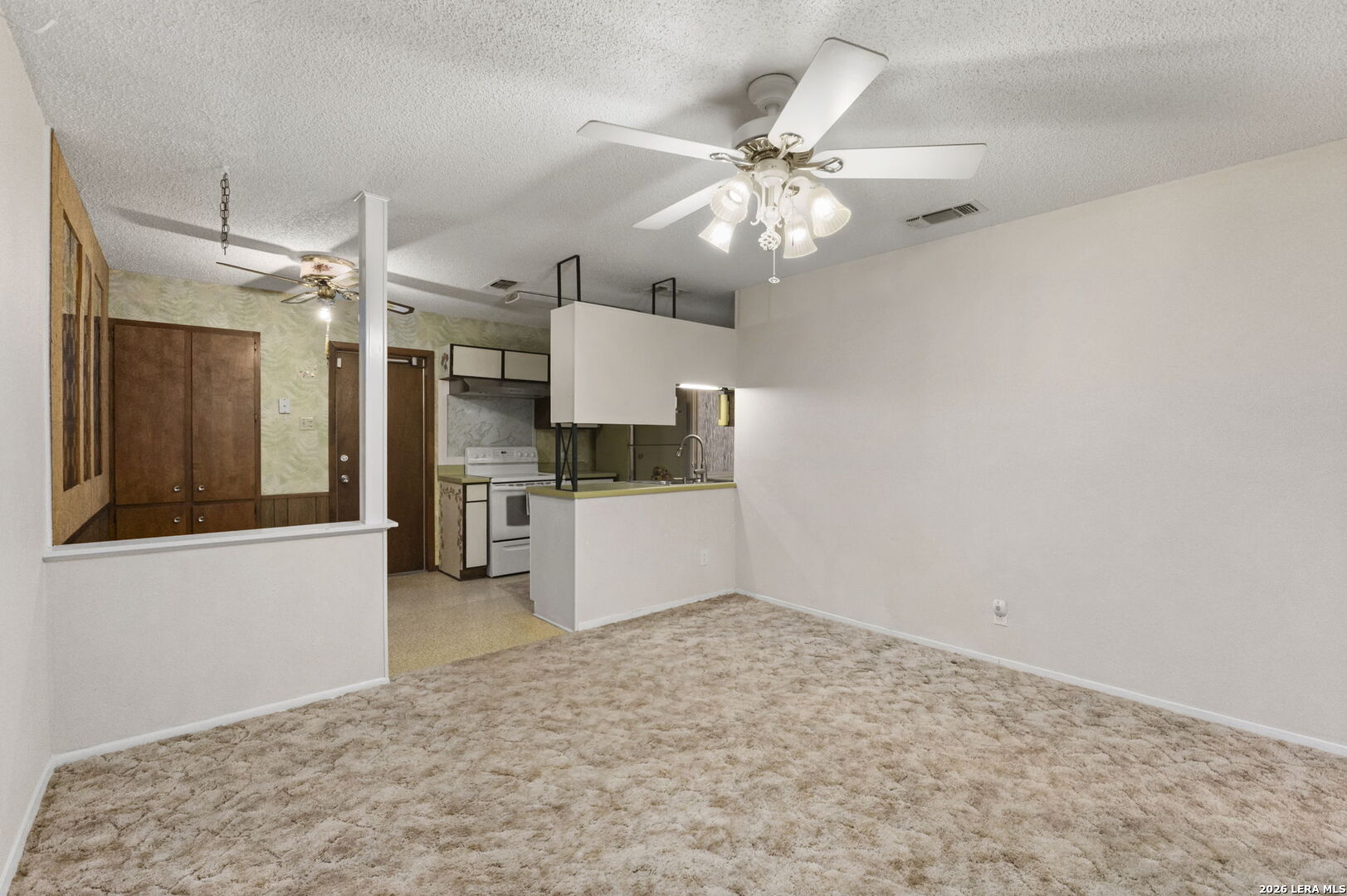 9526 Gold Hill San Antonio TX 78245