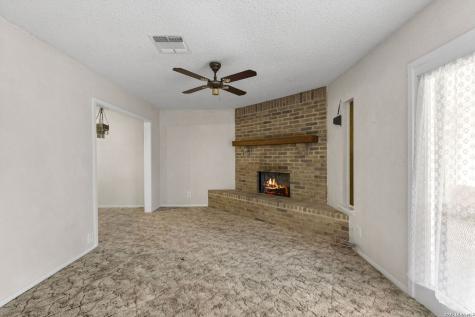 9526 Gold Hill San Antonio TX 78245