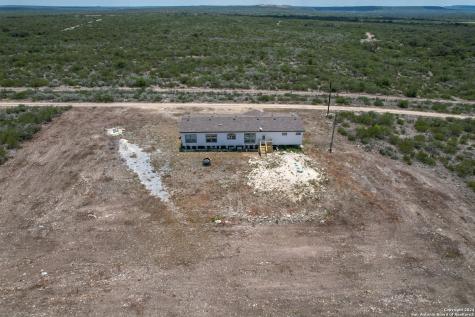 3497 County Road 205 Uvalde TX 78801