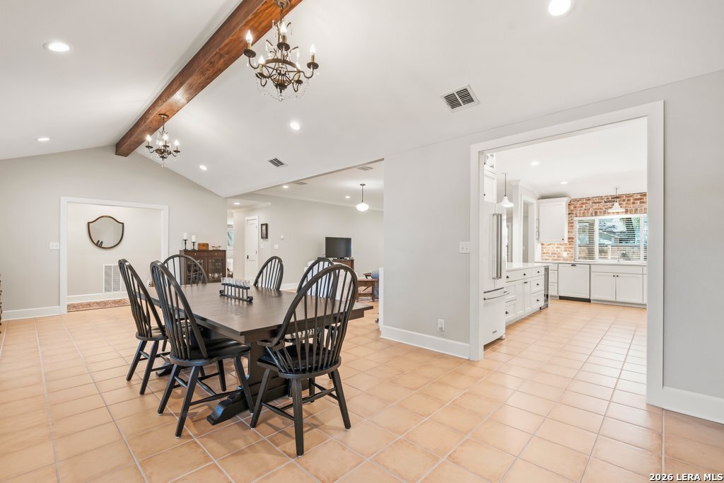 2 La Mesa New Braunfels TX 78130